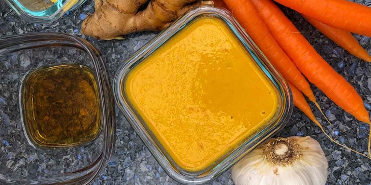 Keto-Carrot-Ginger-Dressing-1