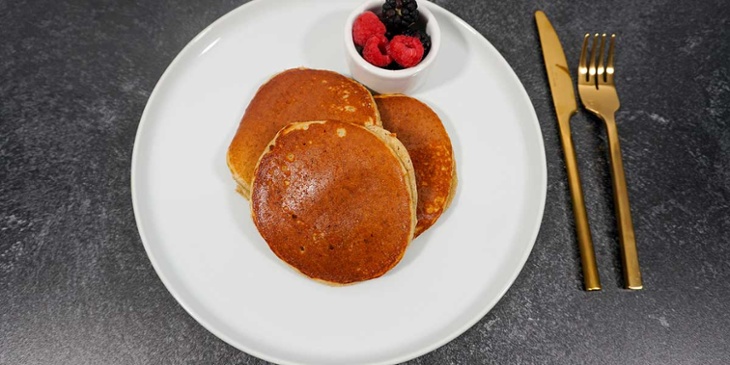 Serve or store pancakes