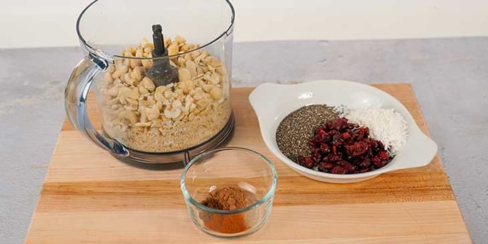 Measure and make base of granola