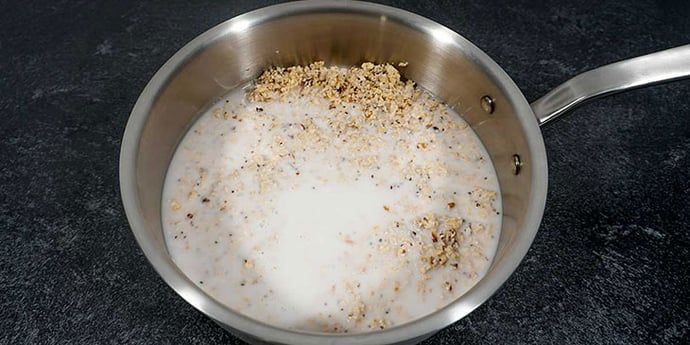 Paleo-Porridge-with-coconut-milk
