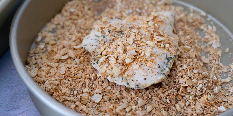 coconut cashew crust for keto fried chicken recipe 