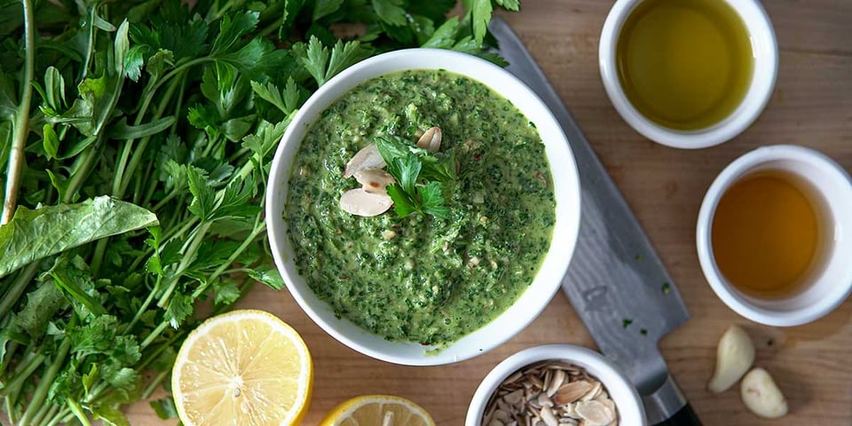 healthy herb pesto sauce for meal prep recipes