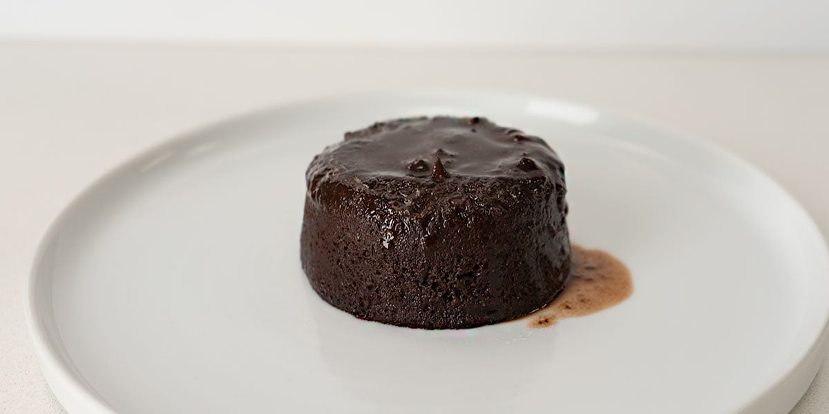molten-chocolate-protein-lava-cake-recipe