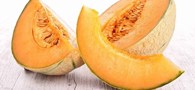 cantaloupe sliced