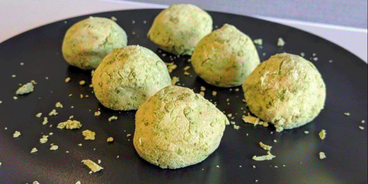 keto-green-tea-matcha-fat-bombs (2)-1