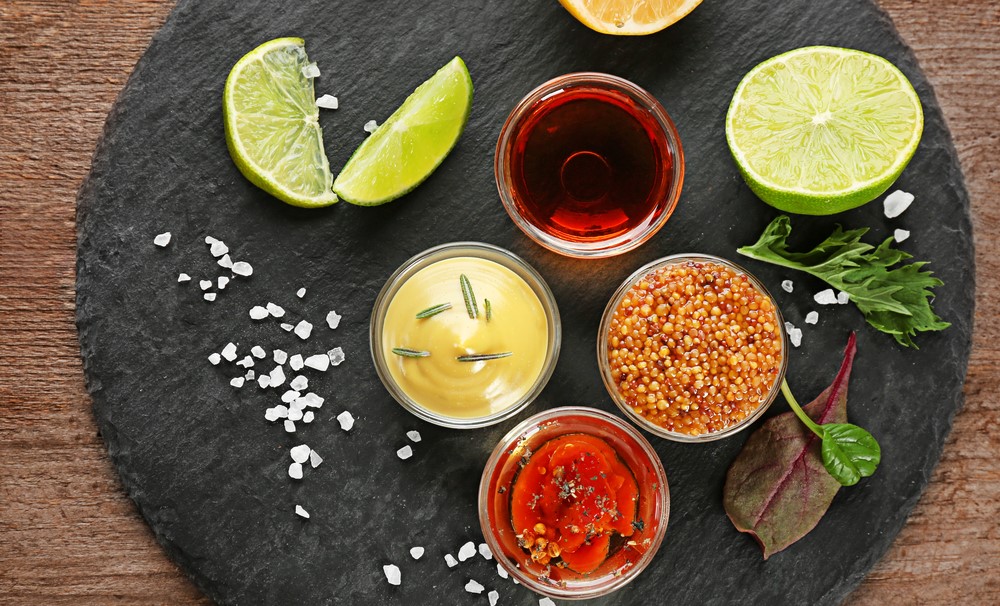 16-keto-sauces-to-add-healthy-fats-to-your-meal-prep