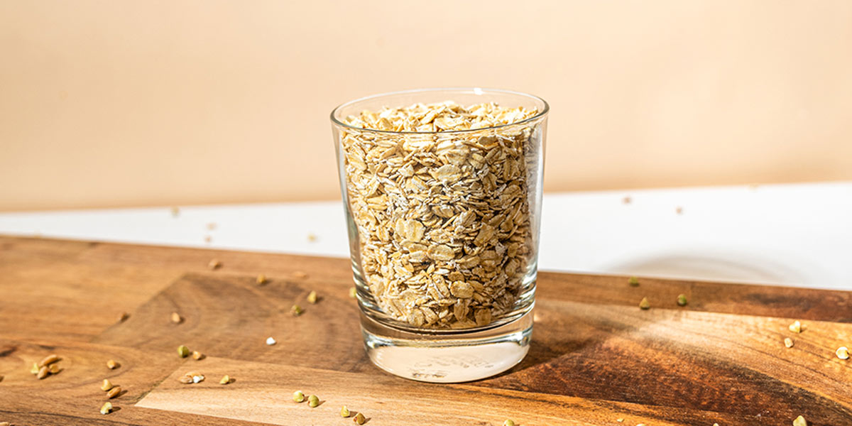 Is Oatmeal Good For Weight Loss? 6 Benefits of Eating Oats