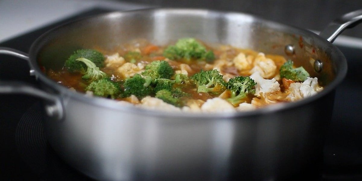 brocolli & cauliflower in pot-1-1